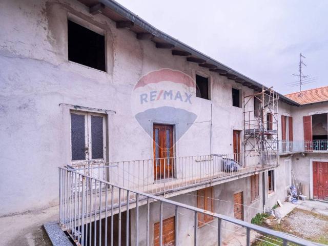Rustico / Casale in vendita a Olgiate Olona VA