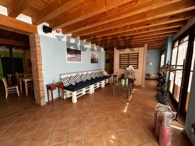 Rustico / Casale in vendita a Oppeano VR