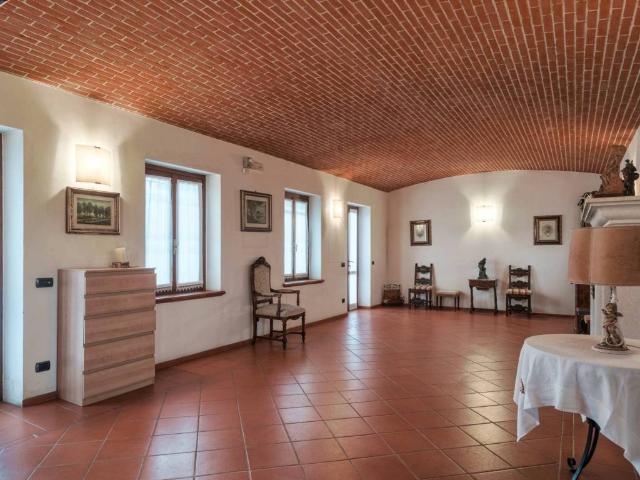 Rustico / Casale in vendita a Orzinuovi BS