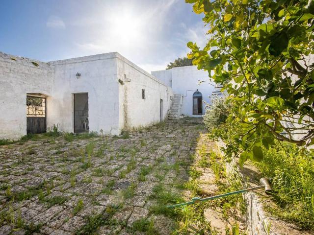 Rustico / Casale in vendita a Ostuni BR