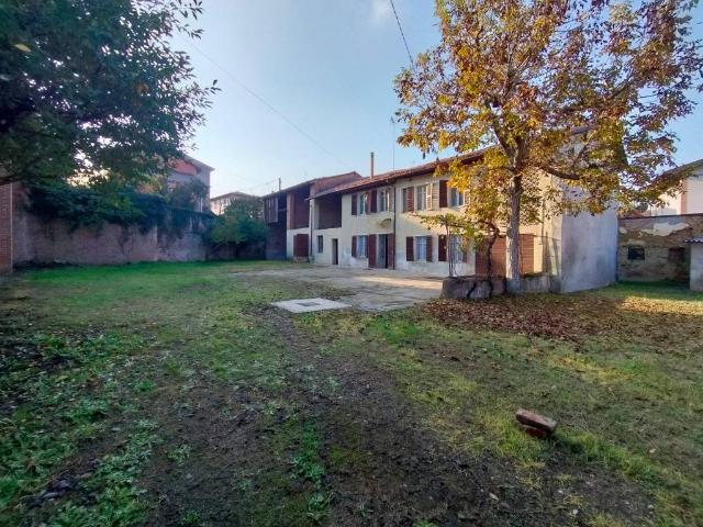 Rustico / Casale in vendita a Oviglio AL