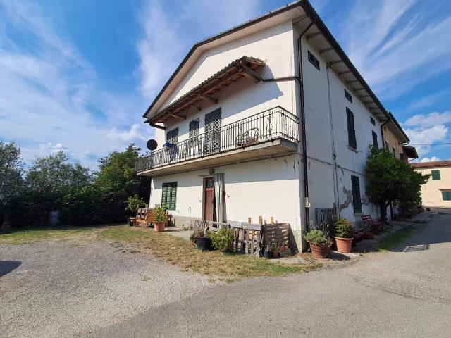 Rustico / Casale in vendita a Lamporecchio PT