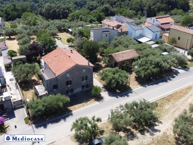 Rustico / Casale in vendita a Lanciano CH