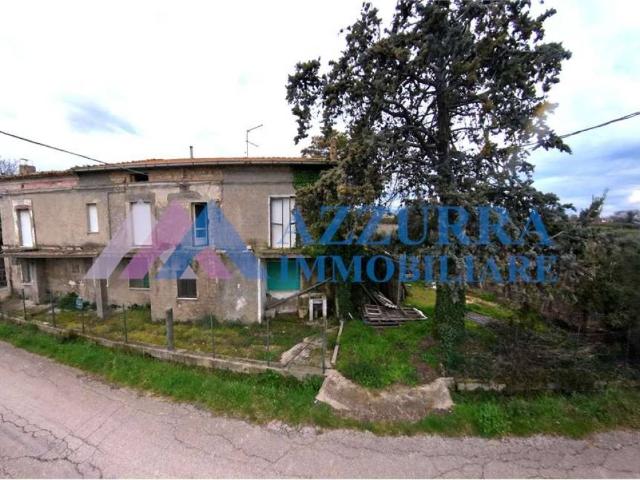 Rustico / Casale in vendita a Lanciano CH