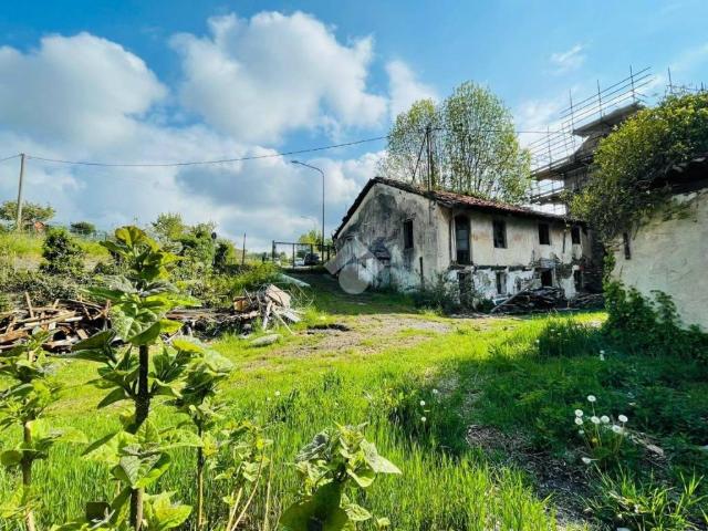 Rustico / Casale in vendita a Lanzo Torinese TO