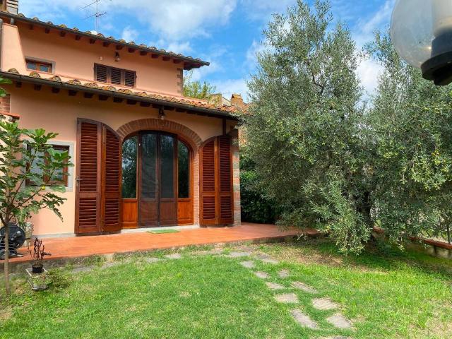 Rustico / Casale in vendita a Lastra a Signa FI