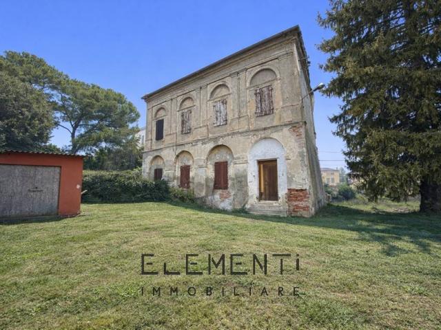 Rustico / Casale in vendita a Legnago VR