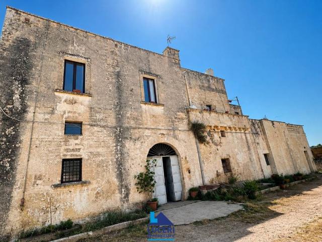 Rustico / Casale in vendita a Lequile LE