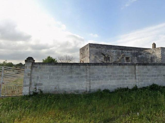 Rustico / Casale in vendita a Lequile LE