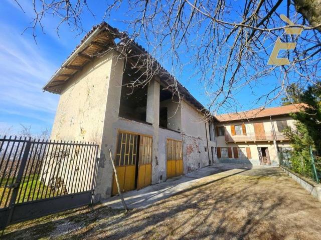 Rustico / Casale in vendita a Lequio Berria CN