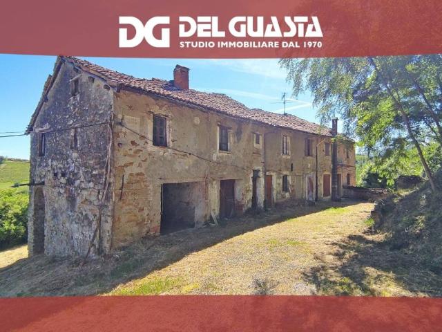 Rustico / Casale in vendita a Lerma AL