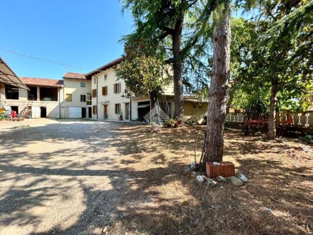 Rustico / Casale in vendita a Lestizza UD