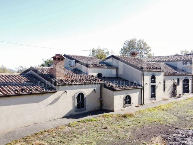 Rustico / Casale in vendita a Linguaglossa CT