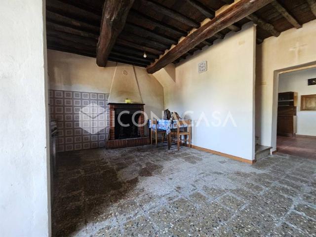 Rustico / Casale in vendita a Lucca LU