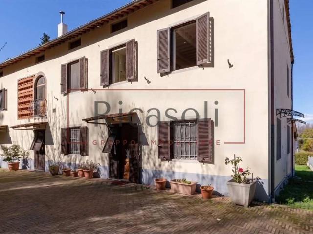 Rustico / Casale in vendita a Lucca LU