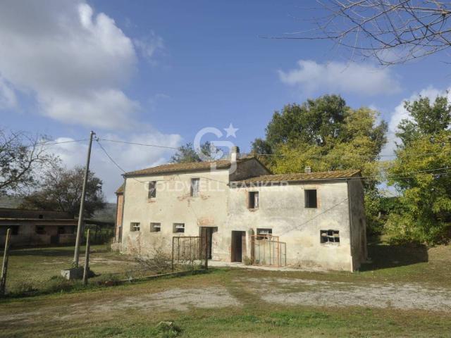 Rustico / Casale in vendita a Lucignano AR