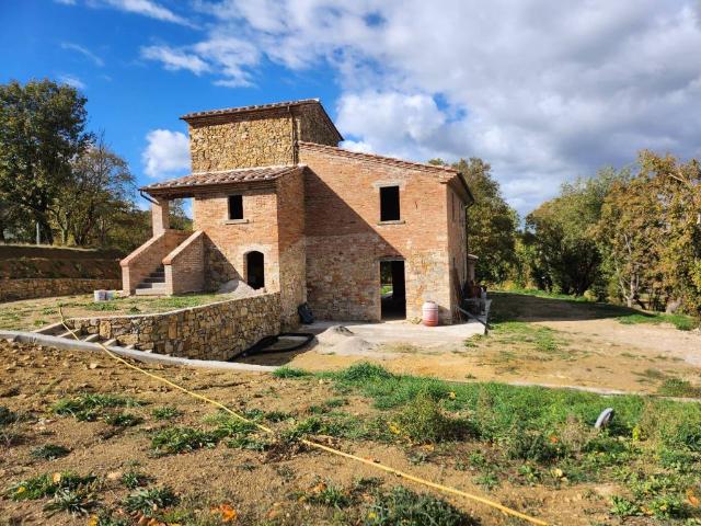 Rustico / Casale in vendita a Lucignano AR