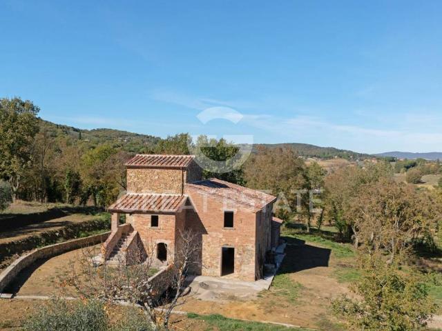 Rustico / Casale in vendita a Lucignano AR
