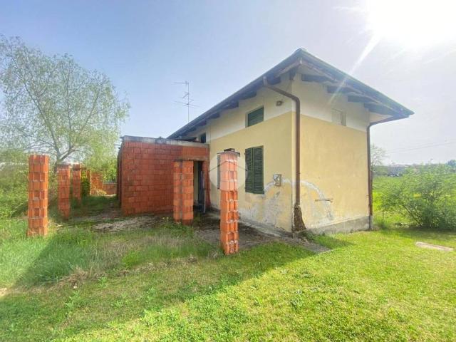 Rustico / Casale in vendita a Mottalciata BI