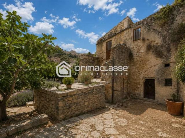 Rustico / Casale in vendita a Modica RG