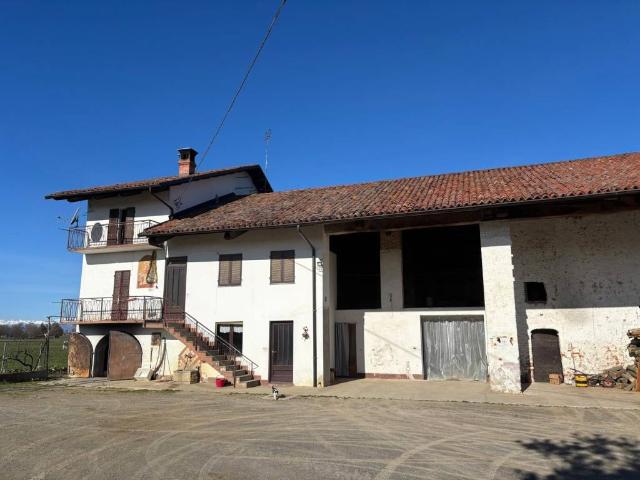 Rustico / Casale in vendita a Mondovì CN