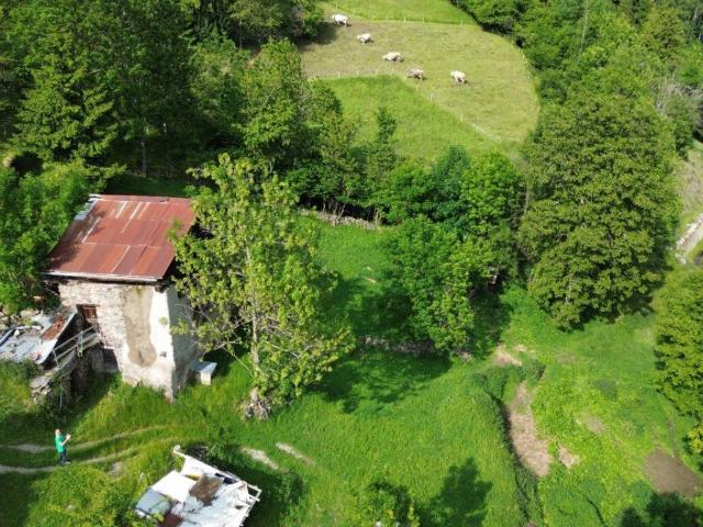 Rustico / Casale in vendita a Monno BS