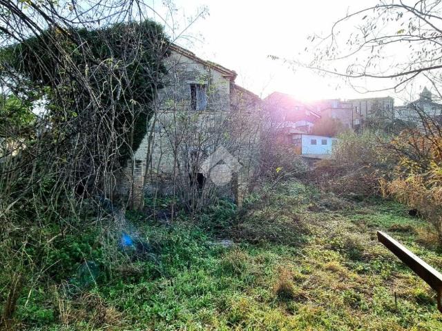 Rustico / Casale in vendita a Monsampolo del Tronto AP
