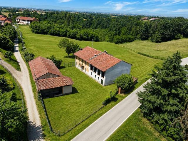 Rustico / Casale in vendita a Montà CN