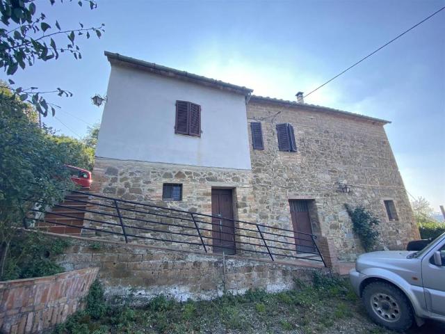 Rustico / Casale in vendita a Montalcino SI