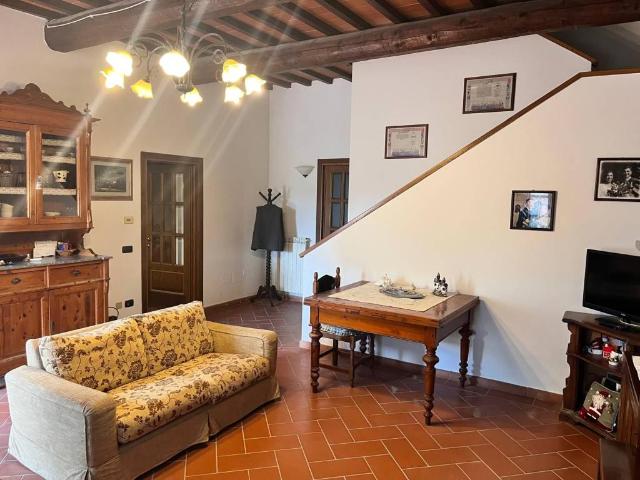 Rustico / Casale in vendita a Montale PT