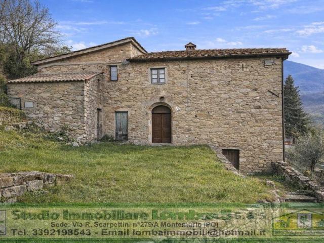 Rustico / Casale in vendita a Montale PT