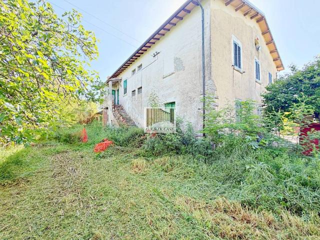 Rustico / Casale in vendita a Montalto di Castro VT