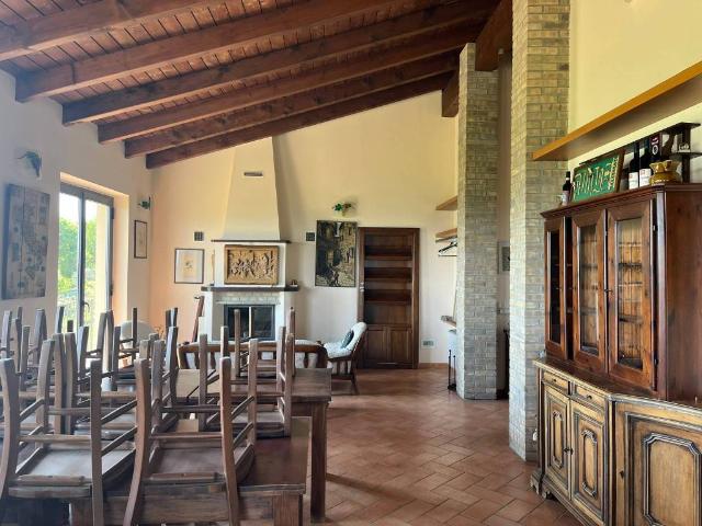 Rustico / Casale in vendita a Montalto Pavese PV