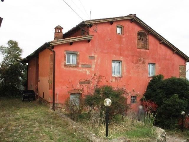 Rustico / Casale in vendita a Montevarchi AR