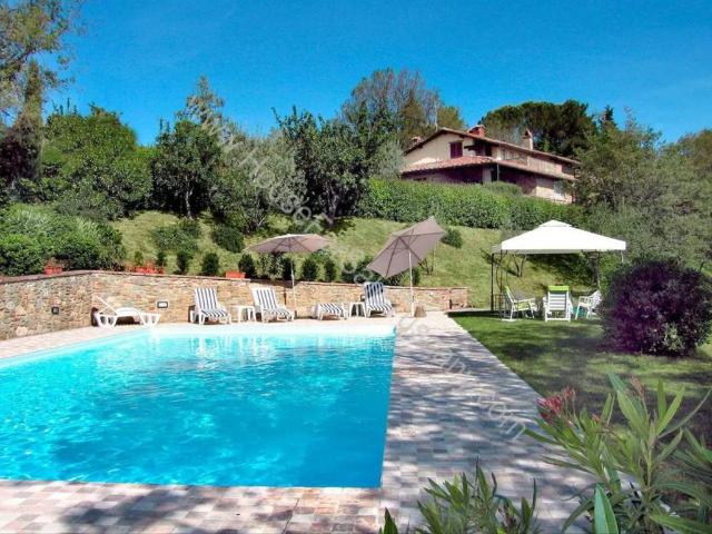 Rustico / Casale in vendita a Monte San Savino AR