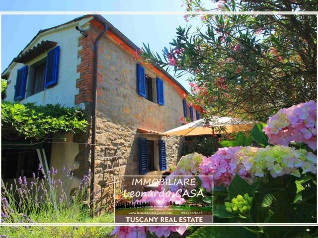 Rustico / Casale in vendita a Montecatini Terme PT