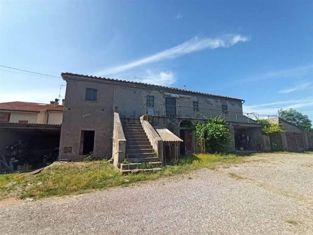 Rustico / Casale in vendita a Montecatini Val di Cecina PI