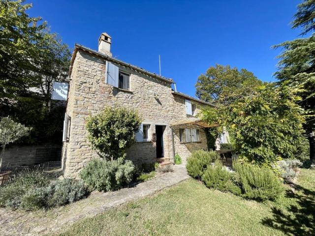 Rustico / Casale in vendita a Montefalcone Appennino FM