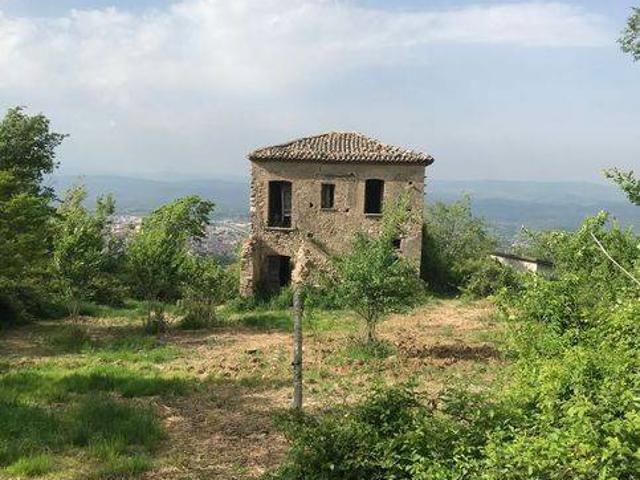 Rustico / Casale in vendita a Montefusco AV