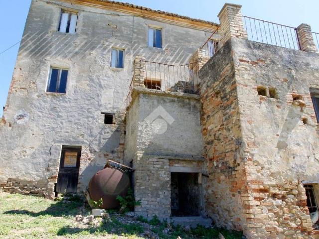 Rustico / Casale in vendita a Monteprandone AP