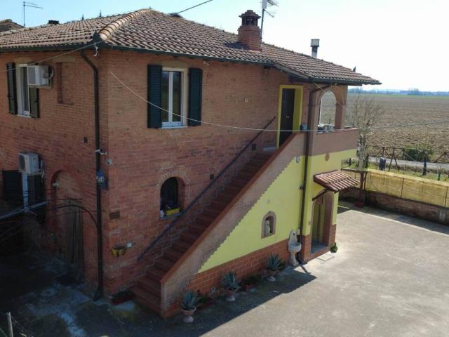 Rustico / Casale in vendita a Montepulciano SI