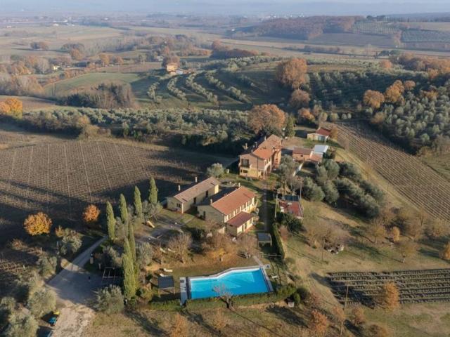 Rustico / Casale in vendita a Montepulciano SI