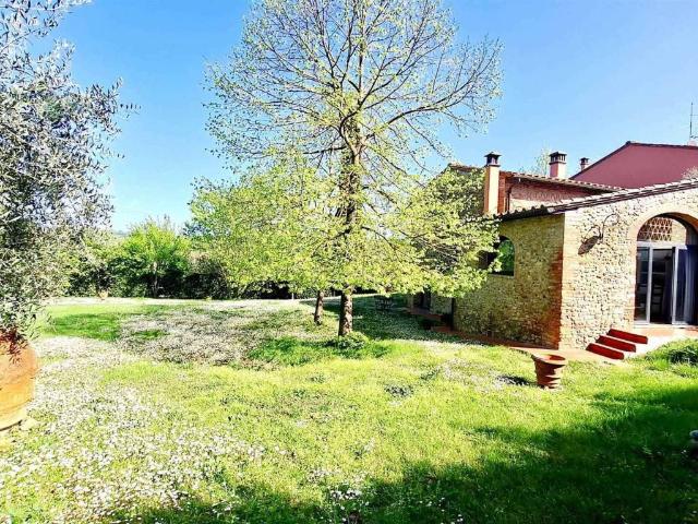 Rustico / Casale in vendita a Montespertoli FI