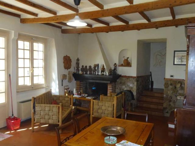 Rustico / Casale in vendita a Montespertoli FI