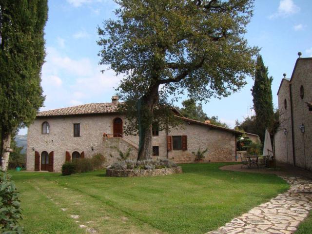 Rustico / Casale in vendita a Monticiano SI
