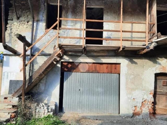 Rustico / Casale in vendita a Mathi TO