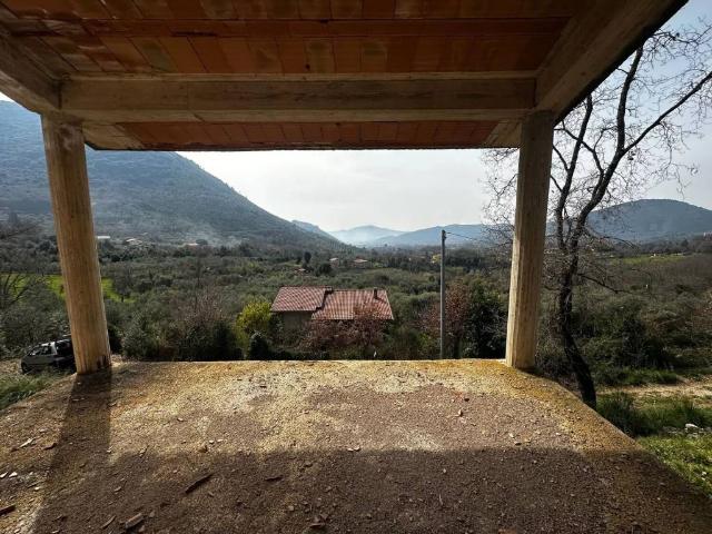 Rustico / Casale in vendita a Maenza LT