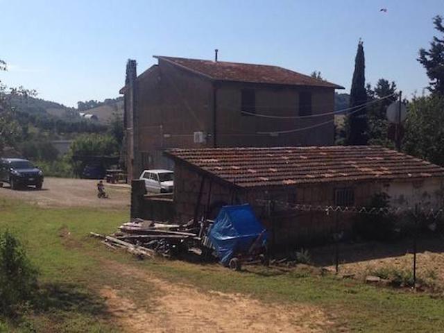 Rustico / Casale in vendita a Magliano in Toscana GR
