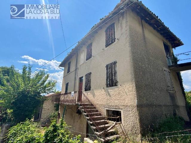 Rustico / Casale in vendita a Malcesine VR