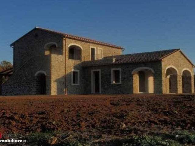 Rustico / Casale in vendita a Manciano GR